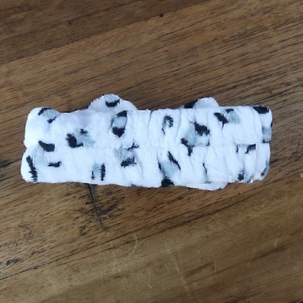 SNOW LEOPARD PLUSH BOWKNOT HEADBAND SPA SKINCARE ROUTINE ONE SIZE - Picture 4 of 4